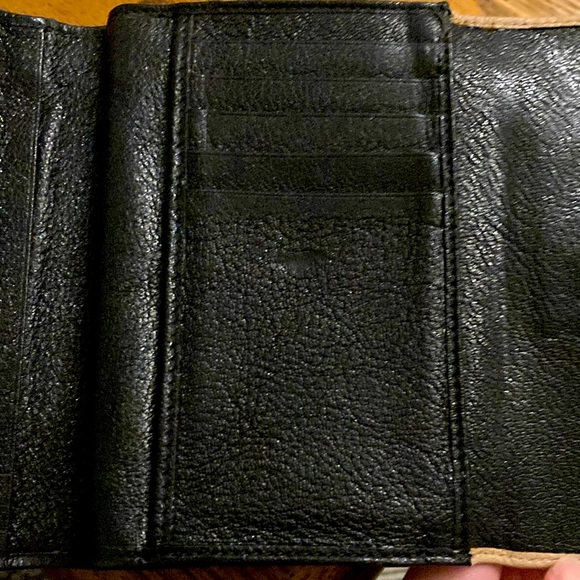 Miu Miu Prada Pink and Black Wallet - Picture 5 of 11